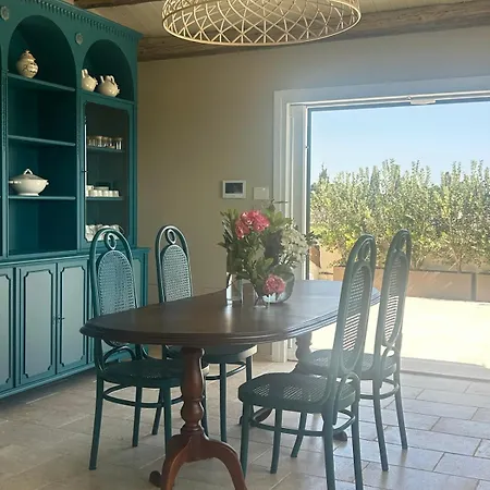 Casale Michele Arancio بيت للعطل *